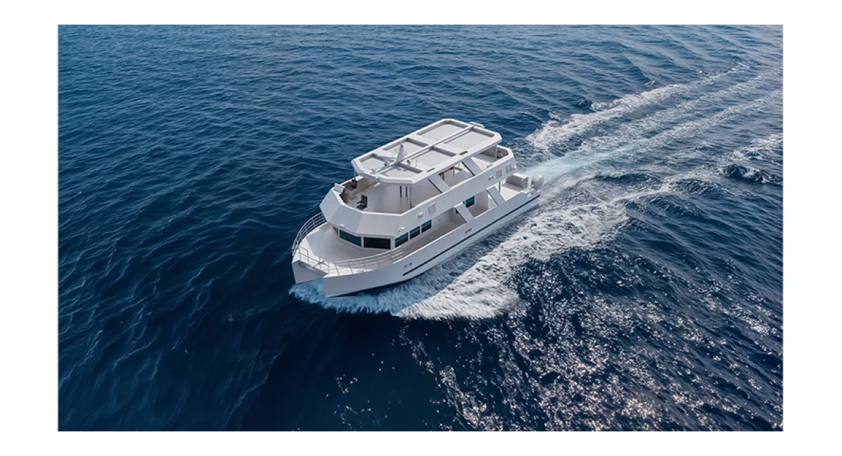 24M HOUSE BOAT
