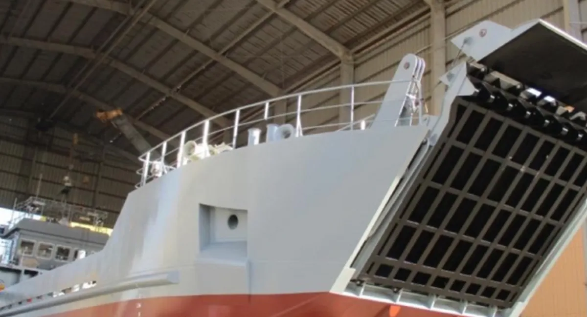 MAINTENANCE AND REPAIRS (COMMERCIAL VESSELS)