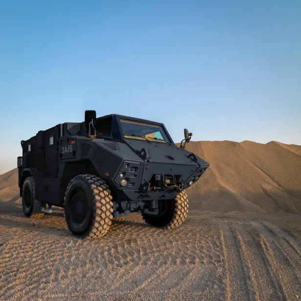 JAIS 4X4